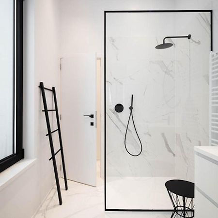 Studios Fully Equipped Near Place Stephanie ブリュッセル エクステリア 写真